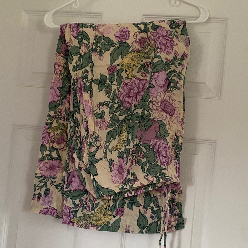 Abercrombie & Fitch Crinkle Textured Pull-On Palazzo Pants, NWOT, Size L Short